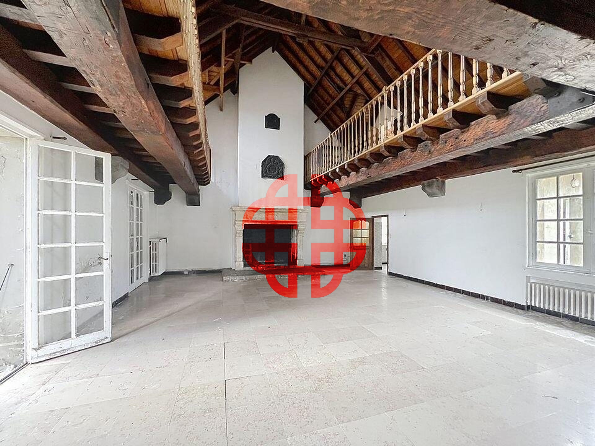 Superbe Ferme de 630 m² implantée sur terrain de 2000 m²