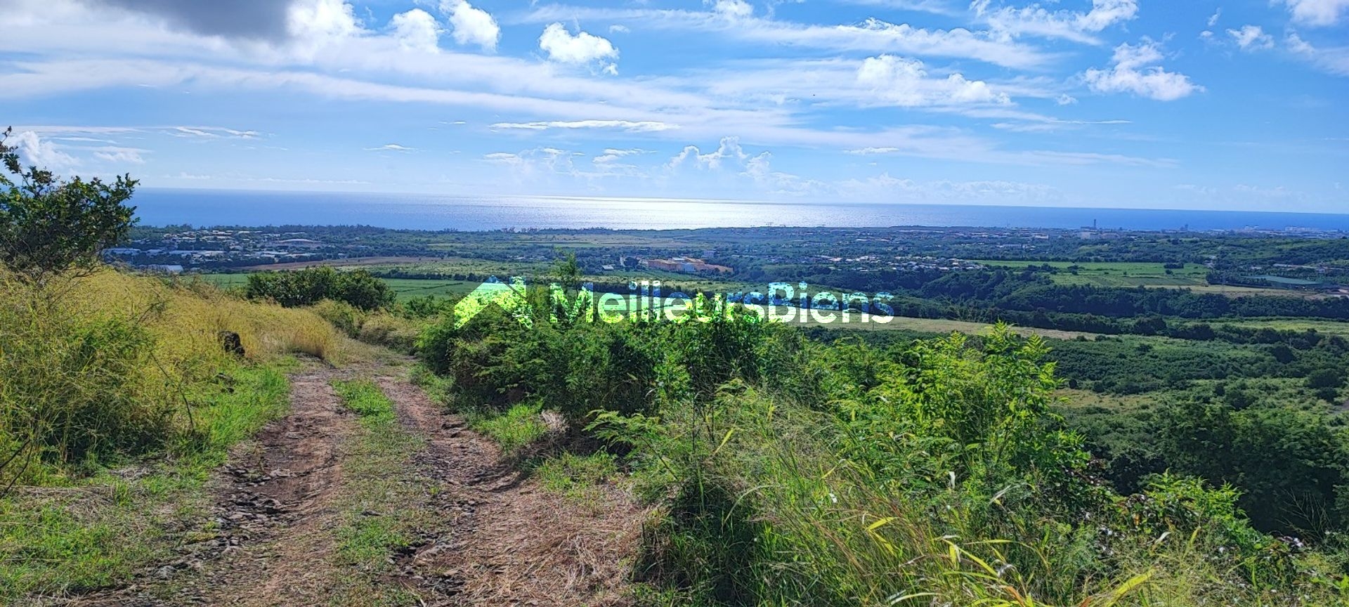 terrain à bâtir de 3000m² à saint-paul (97411) meilleursbiens · 430 000 €
