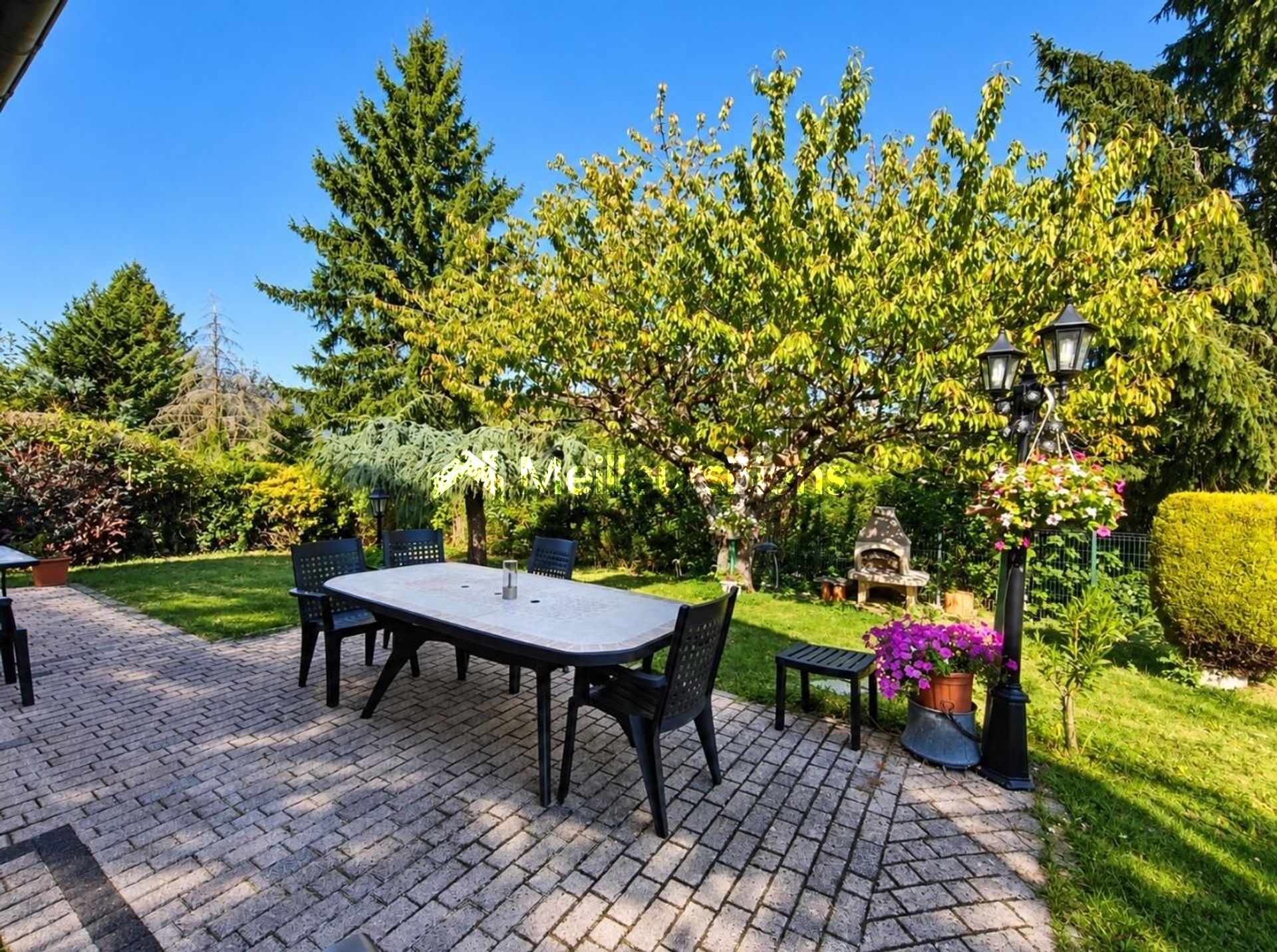 Maison 7 pièces 181 m² · à Ornex · 181 m² · 950 000 €