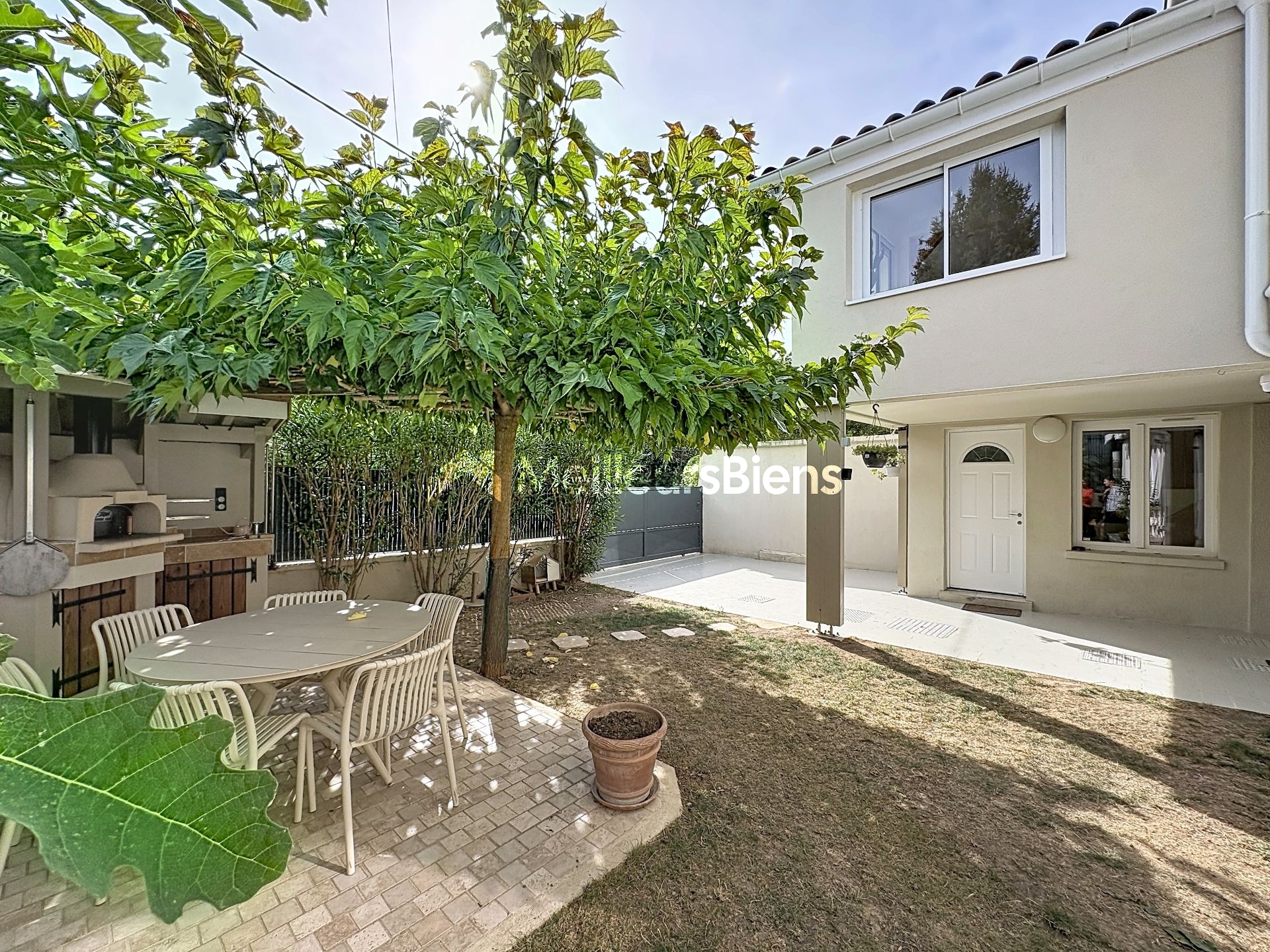 Maison 5 pièces 120 m² · à Saint · 120 m² · 270 000 €