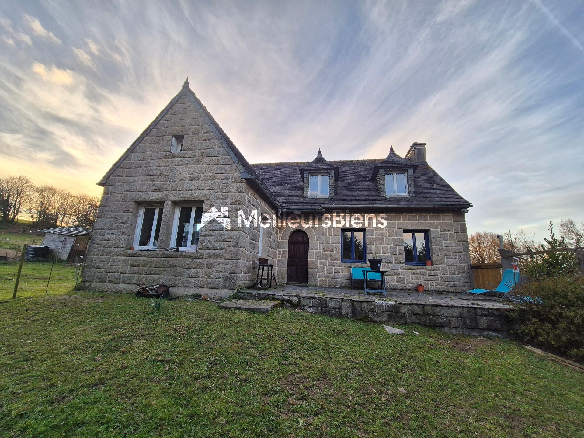 Maison 8 pièces 136 m² · à Lannéanou · 136 m² · 317 000 €