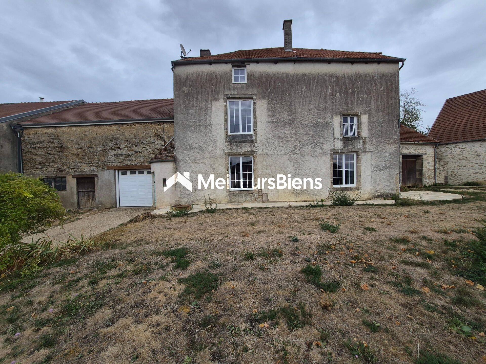 Maison 4 pièces 170 m² · à Verseilles-le-Haut · 170 m² · 169 000 €
