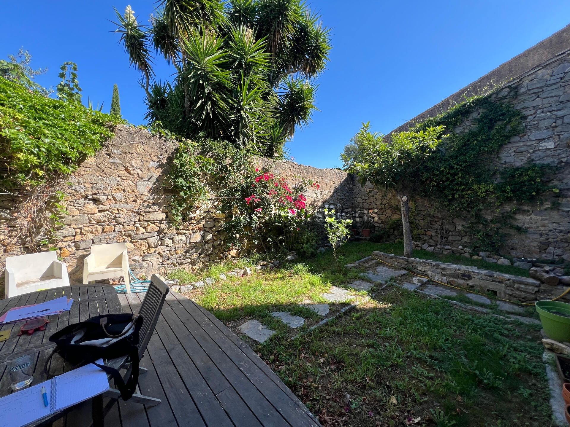 Maison 9 pièces 192 m² · à La Palme · 192 m² · 542 000 €