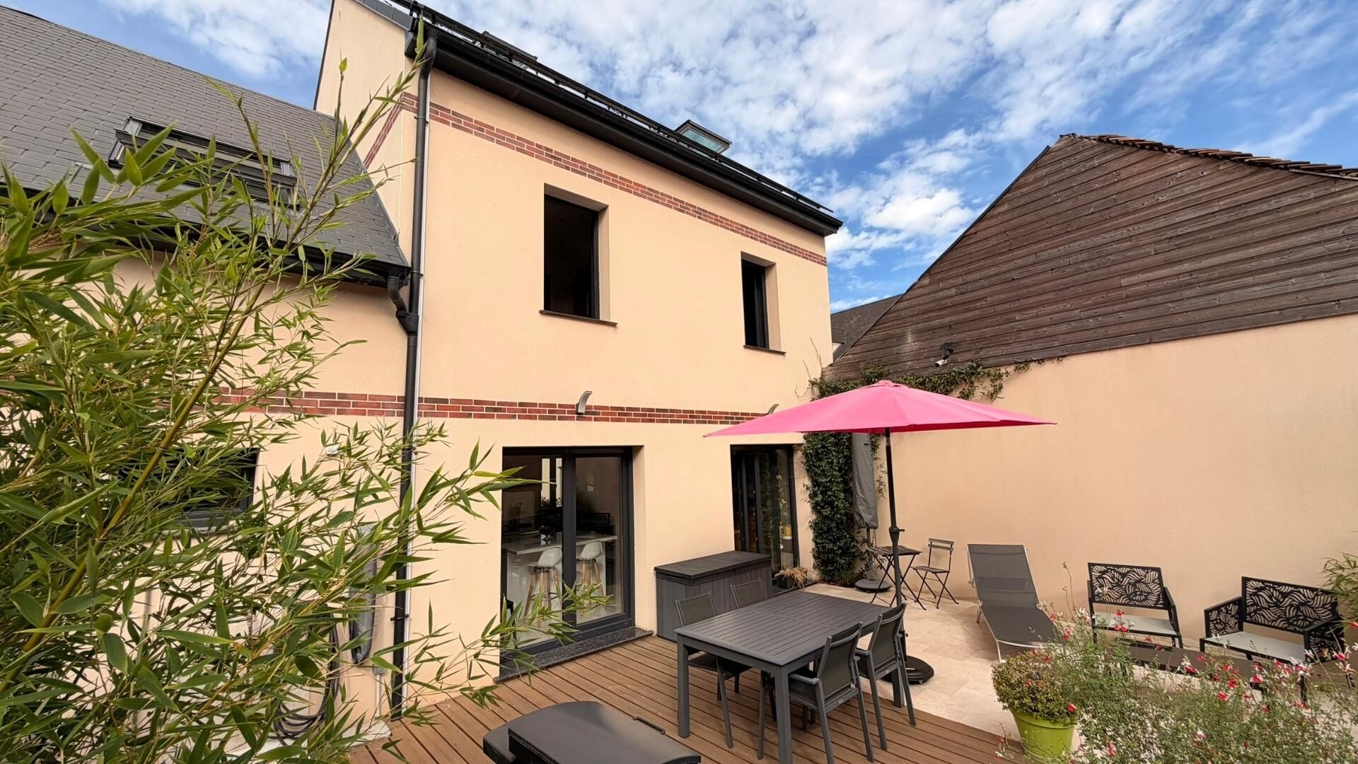Maison 6 pièces 140 m² · à Chartres · 140 m² · 414 800 €