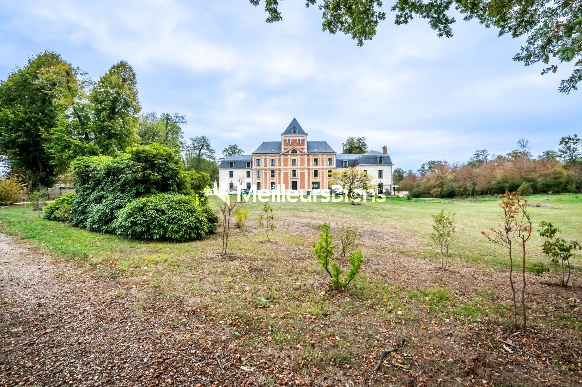 Maison 8 pièces 242 m² · à Rambouillet · 242 m² · 1 060 000 €