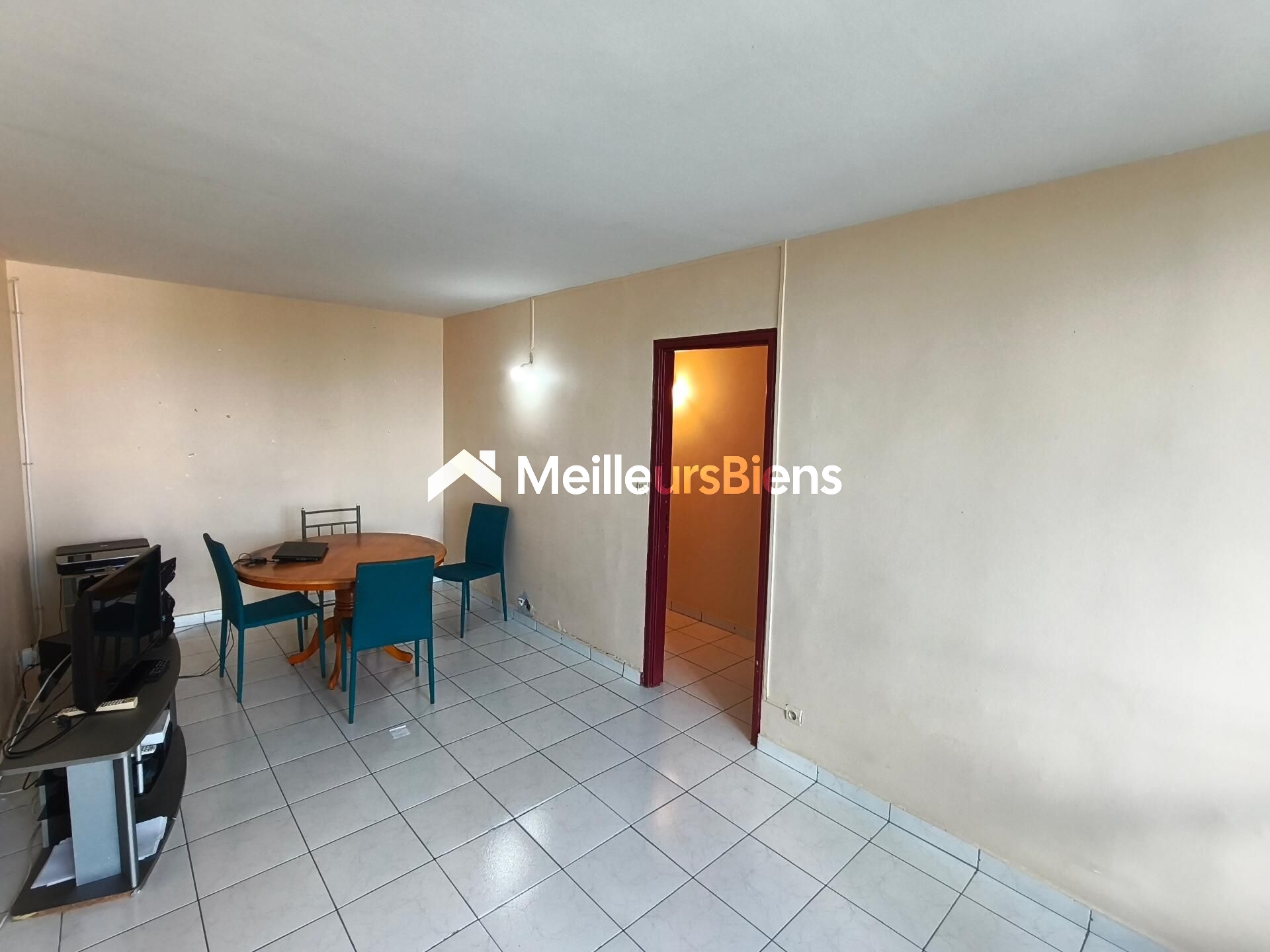 Appartement 5 pièces 84 m² · à Pointe-à-Pitre · 84 m² · 115 000 €