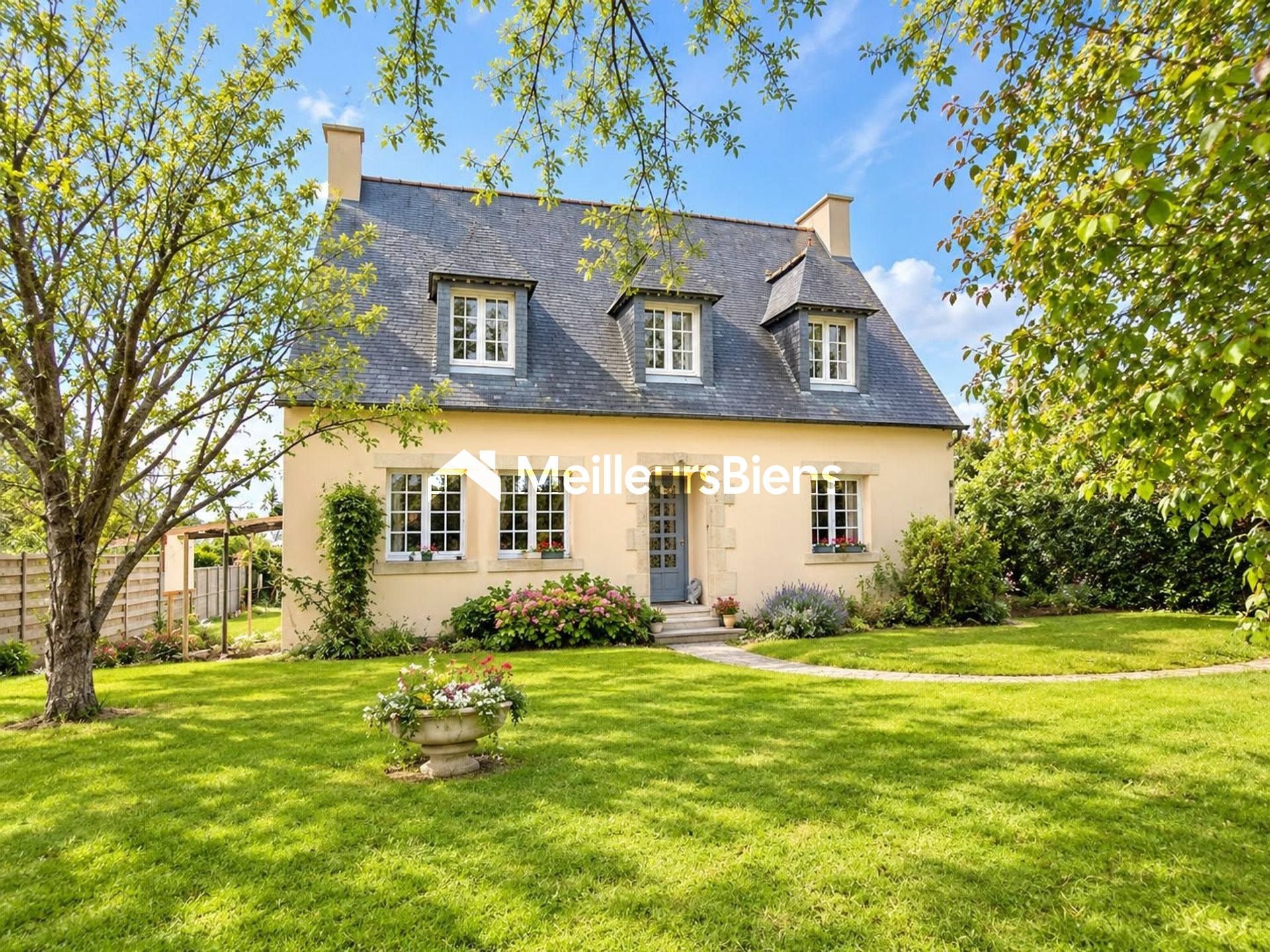 Maison 7 pièces 145 m² · à Landivisiau · 145 m² · 309 520 €