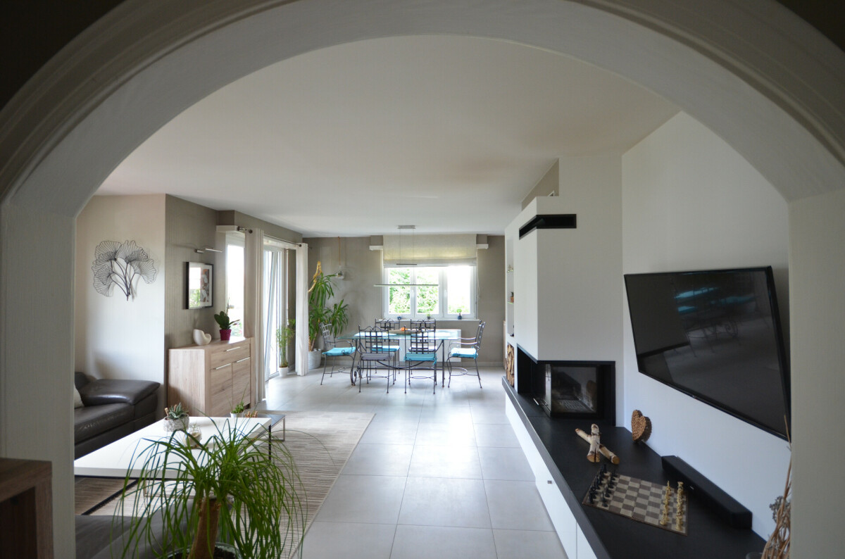 Exceptionnel appartement 5 pièces 3 chambres avec son terrain arboré