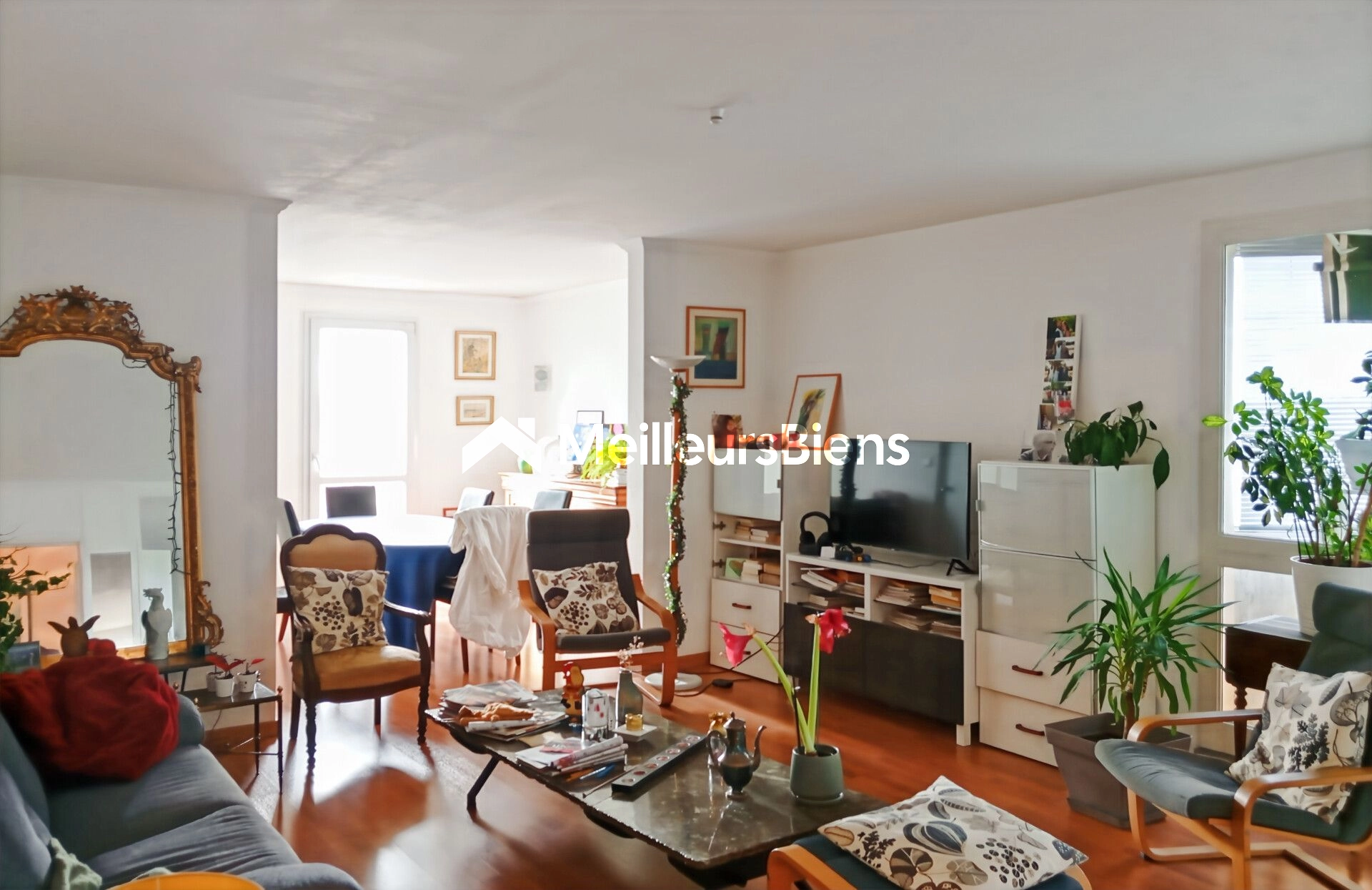 Appartement 99 M² dans résidence sécurisée
