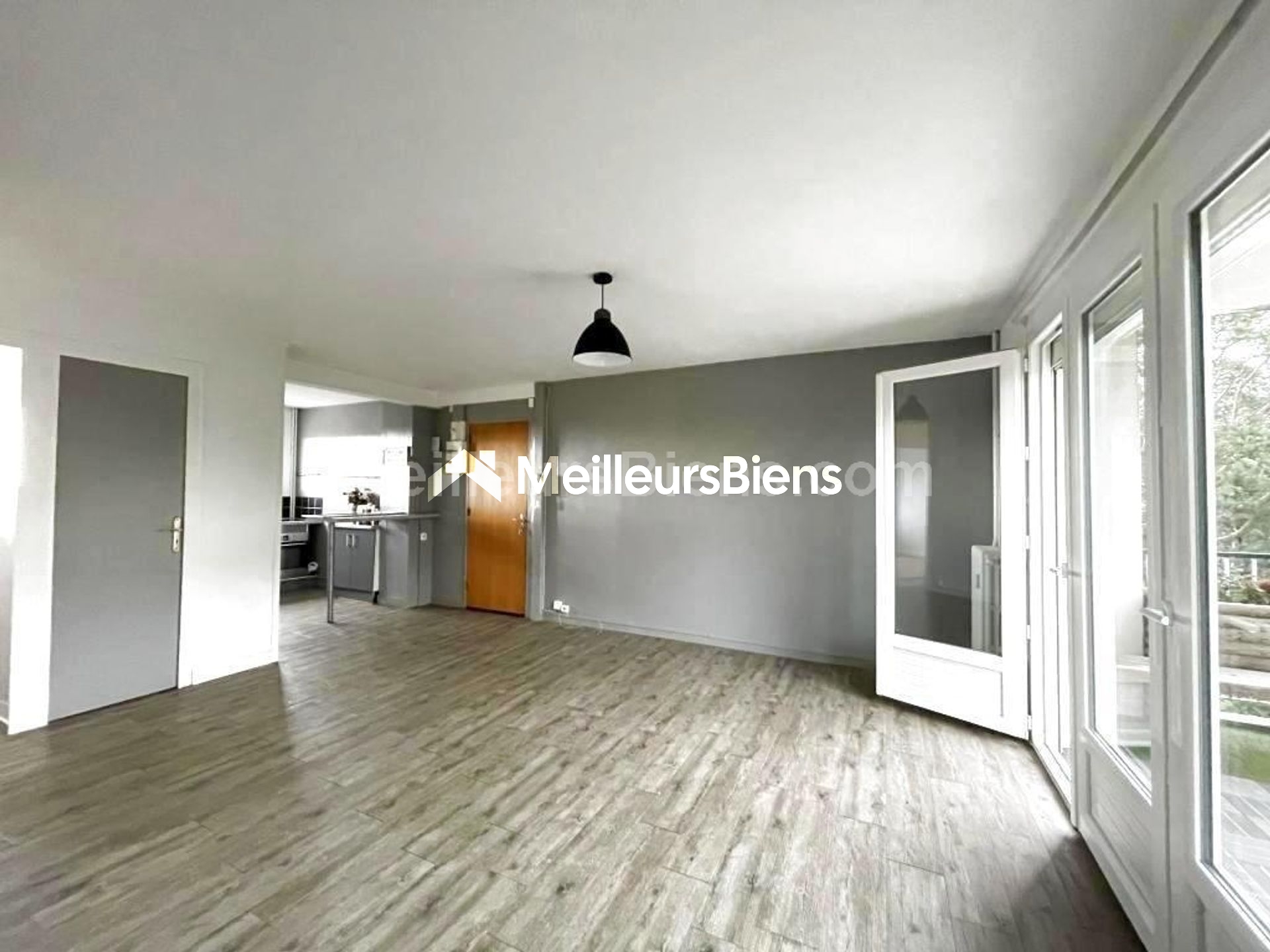 Appartement 4 pièces - Idéalement situé au 2ème étage