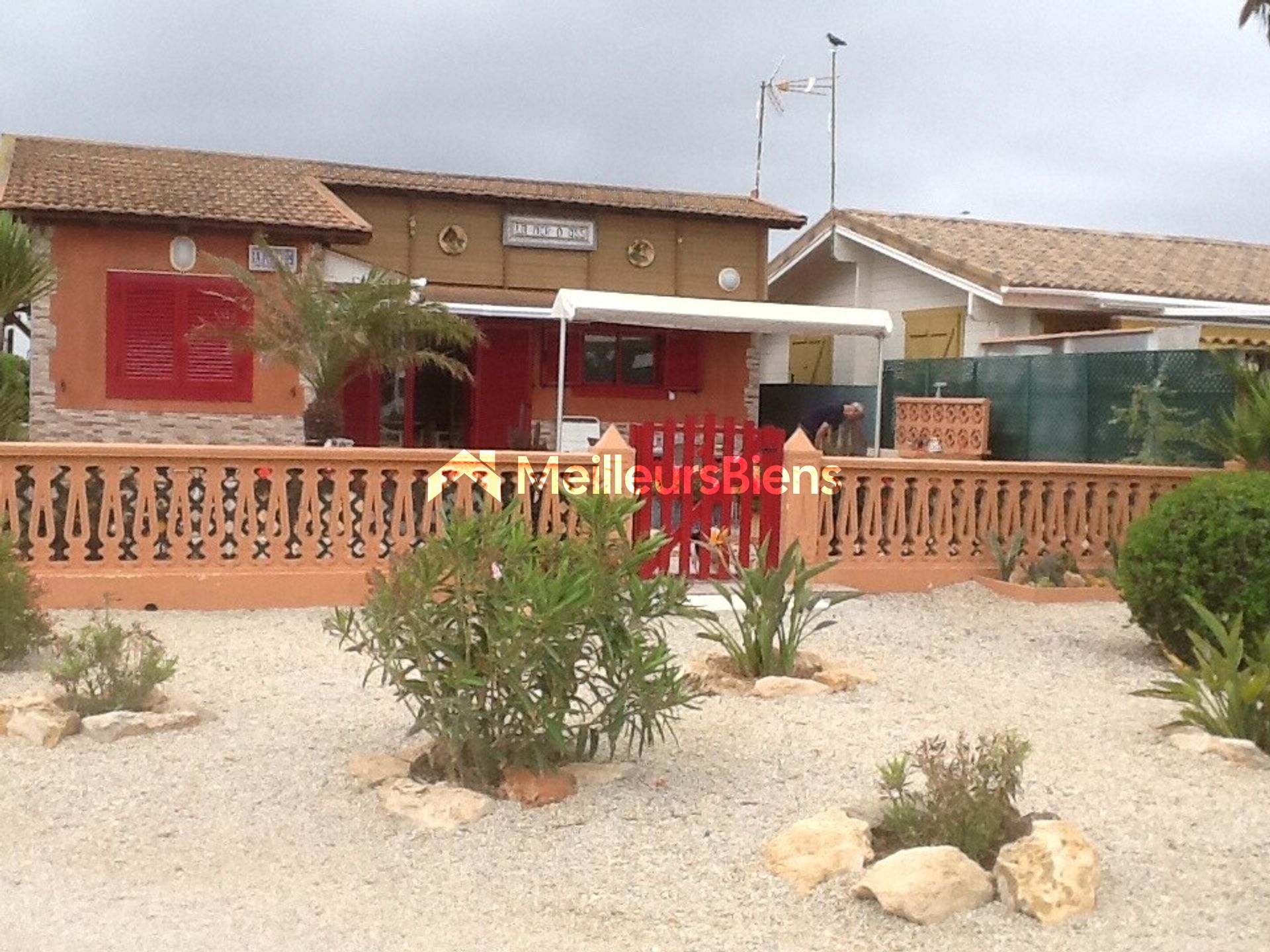 Vend Maison au bord de  la Mar menor, à la Manga (ESPAGNE)