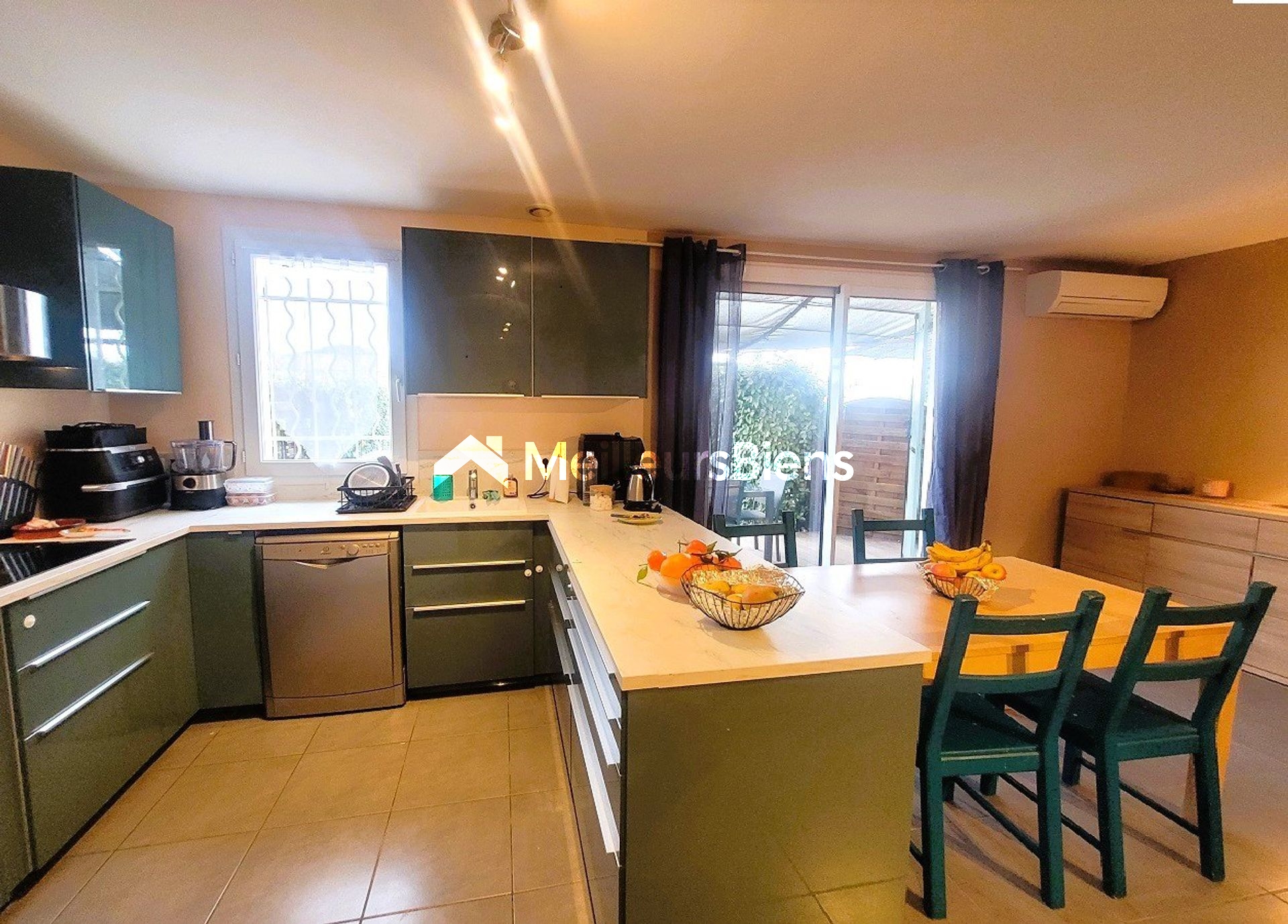 Maison de ville 85m²- 3 Chambres Garage Cave Terrasse Jardin
