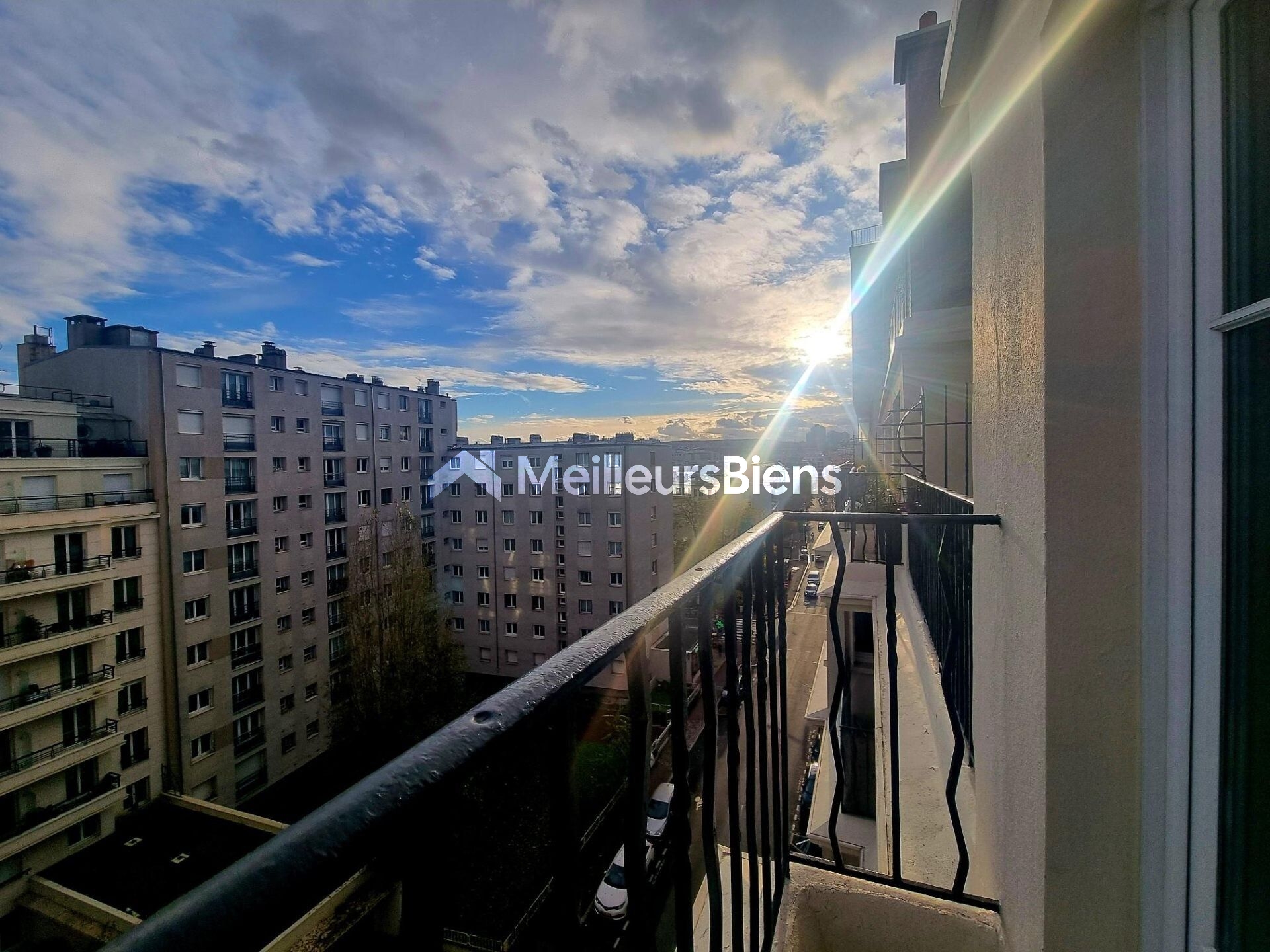 ISSY les Moulineaux F3 au 7ème ciel avec deux balcons