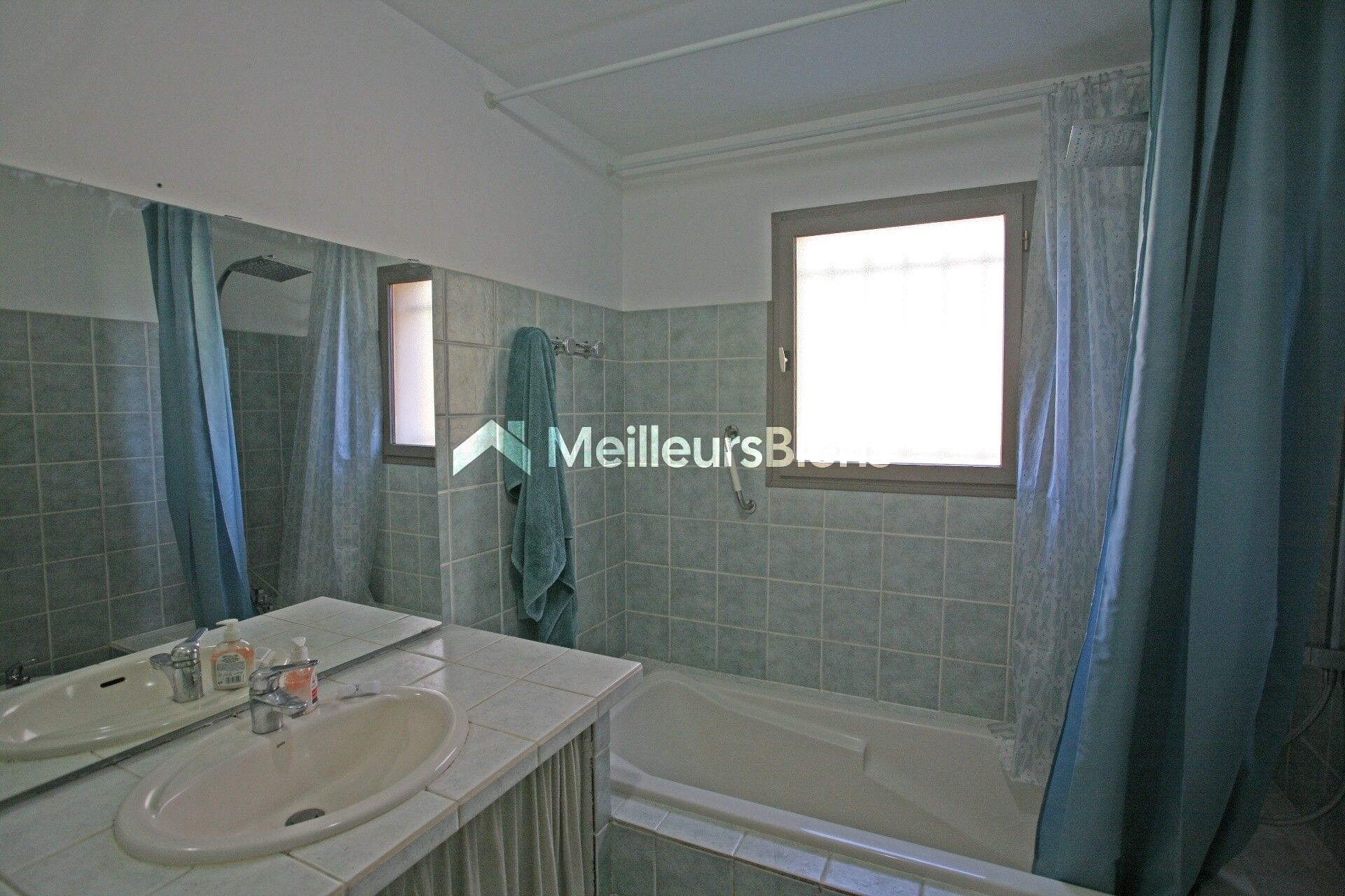 Pavillon 90 m² au calme, 3 chambres