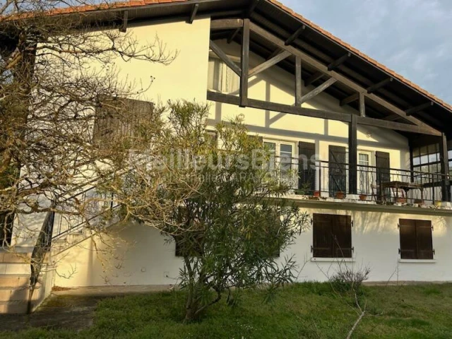 Maison 12 pièces 257
