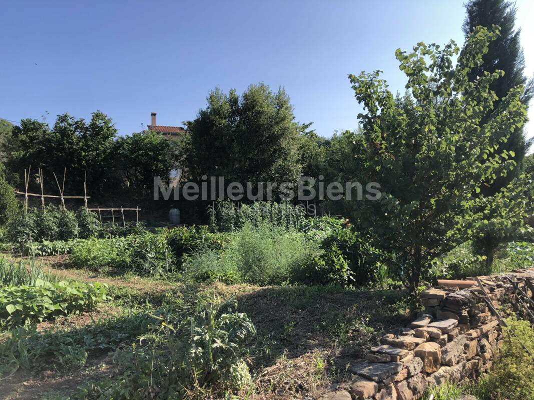 Terrain 675m² Loiras