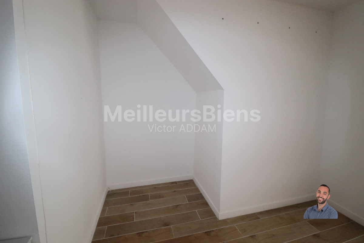 Local Commercial hyper centre proche Beffroi
