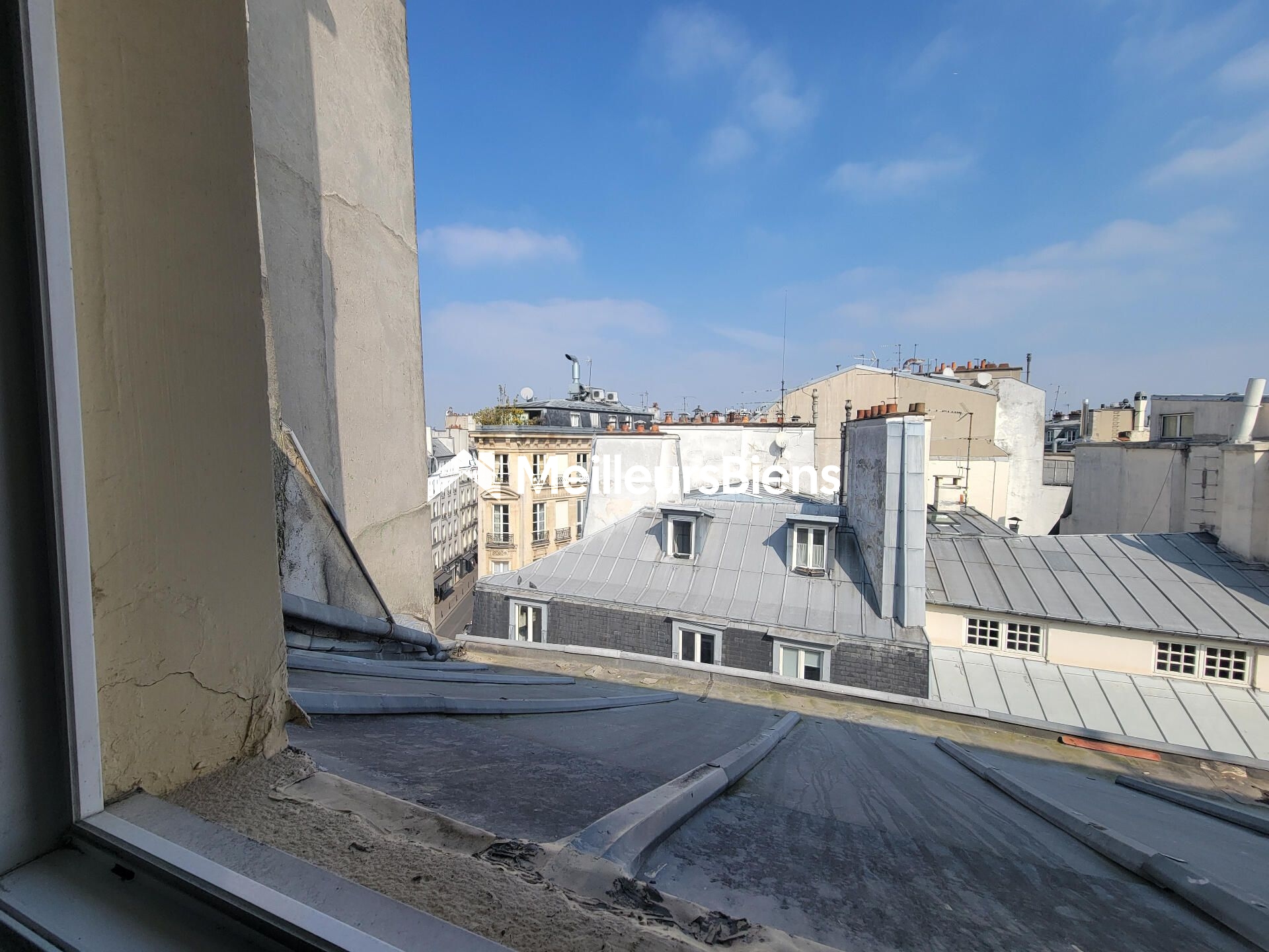 Studio très Calme et très bien placé