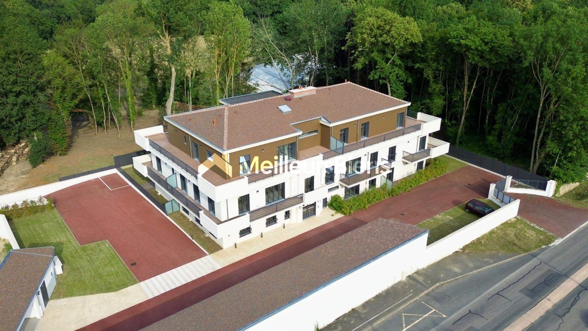 Appartement 4 pièces avec terrasse