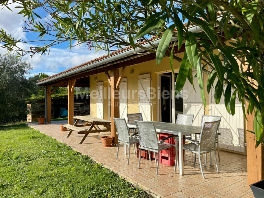 Exclusivité : Maison d'architecte de type T4 avec vue Pyrénées
